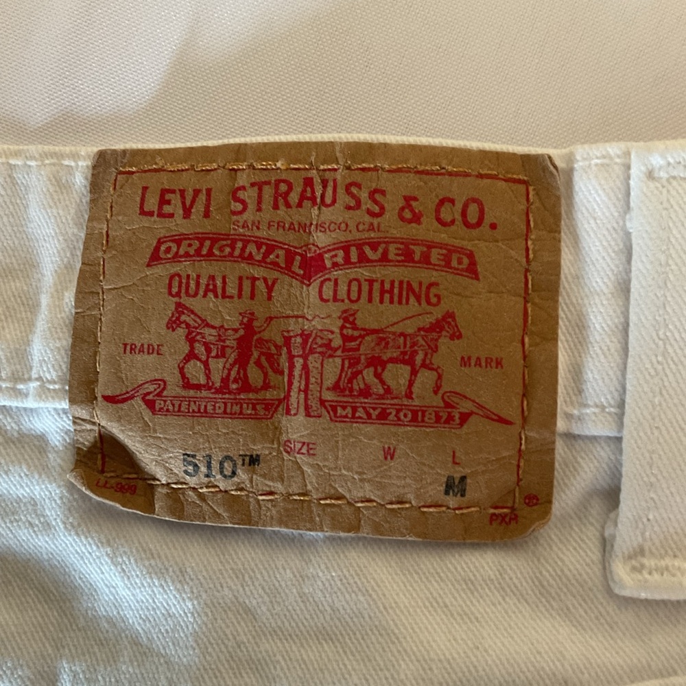 Levi's 510 Women’s Slim Stretch White Jeans Size 14 - Picture 8 of 10